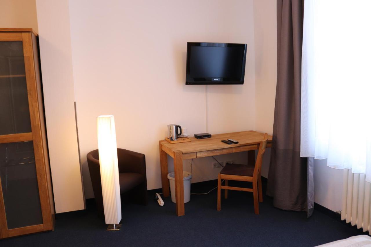 Double Room Private Bathroom